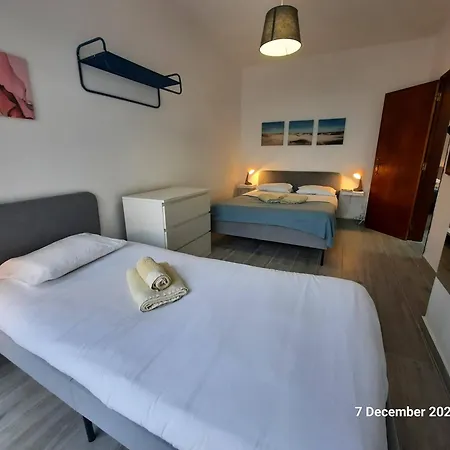 Blife Aerya Private Rooms - Airport Stay Faro Exterior photo