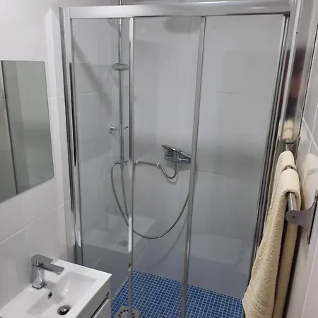 Blife Aerya Private Rooms - Airport Stay Faro Exterior photo