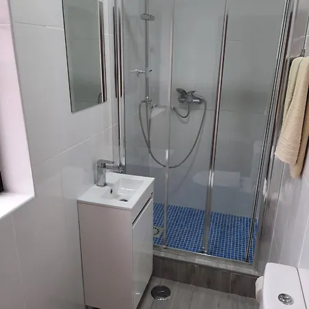 Blife Aerya Private Rooms - Airport Stay Faro Exterior photo